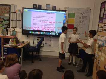 Year 3H use role play in English