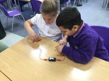 4J Investigate Circuits