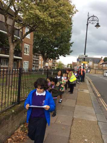 Year 2’s Walk Around the Local Area