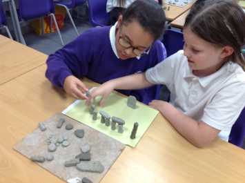 4J Construct Stonehenge