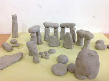 4J Construct Stonehenge