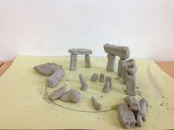 4J Construct Stonehenge