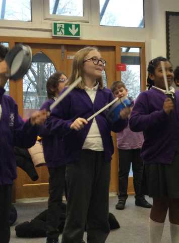 5L explore the world of Samba!